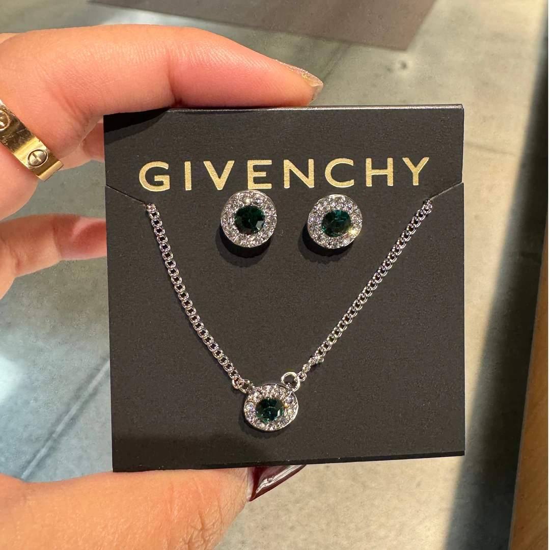 GIVENCHY/纪梵希纪梵希女士项链耳环套装-07S00029