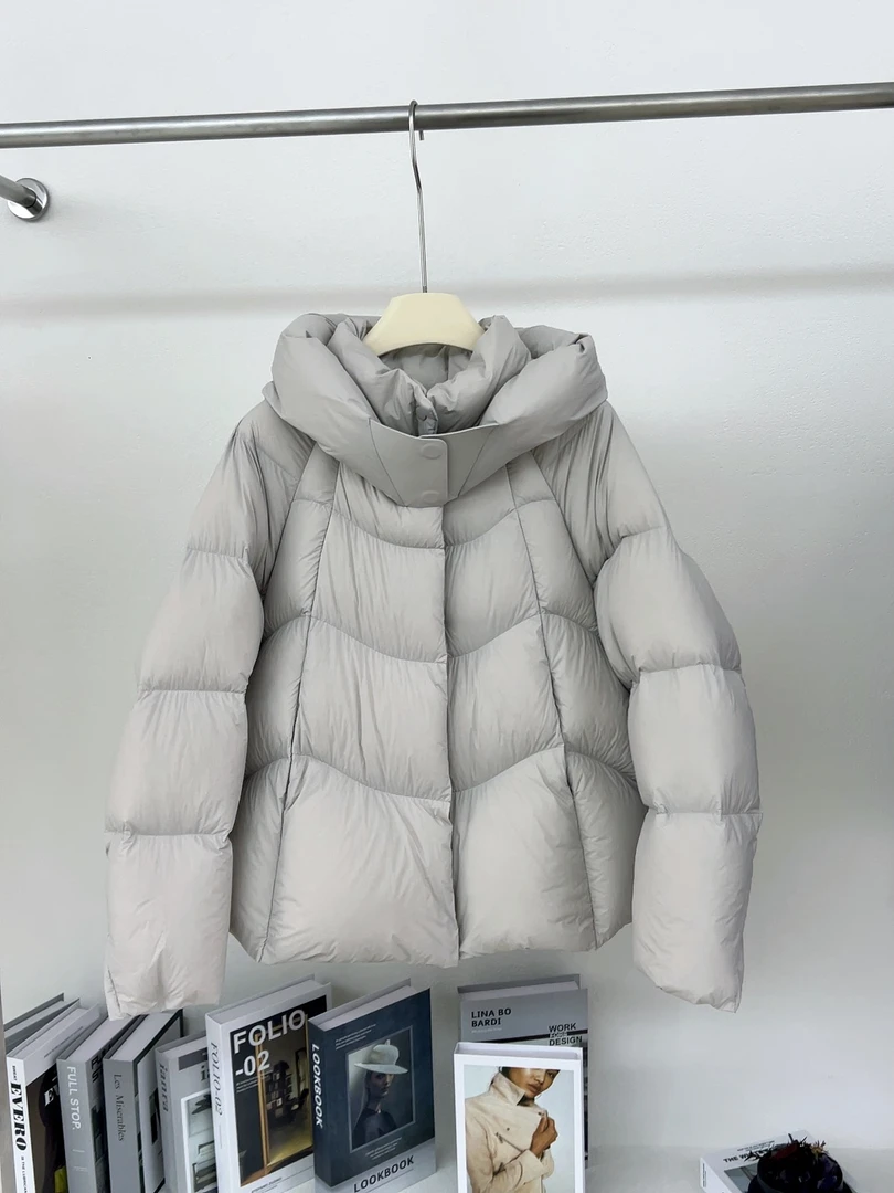 高级感泡芙短款羽绒服加厚连帽2024年冬季新款YY386