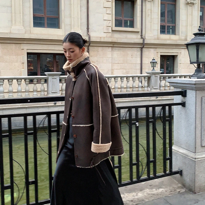 2024一体外套女冬季毛绒外套女大衣新款