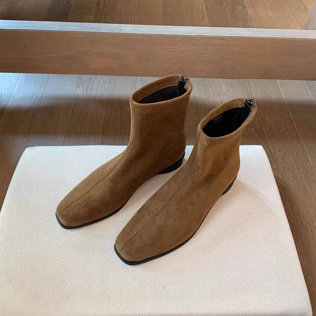 【兔兔】新款韩系复古百搭粗跟增高瘦瘦短筒靴女2105