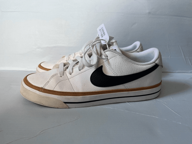 41码 耐克低帮板鞋 Nike 黑白