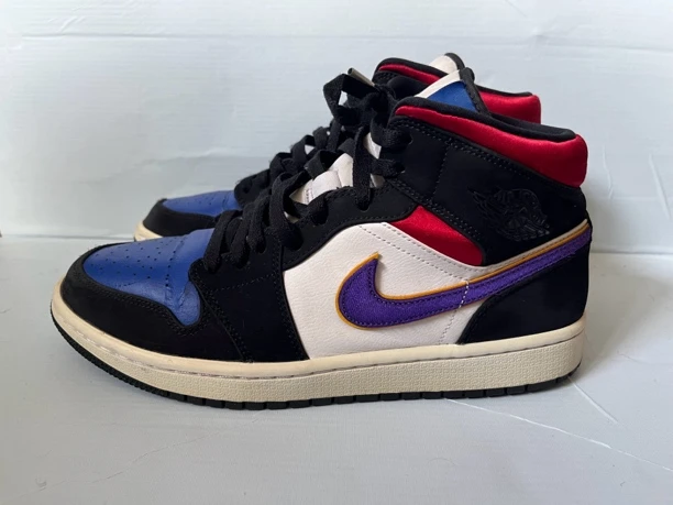 43码 耐克高帮篮球鞋 Nike aj1 湖人男款红蓝 公价1199