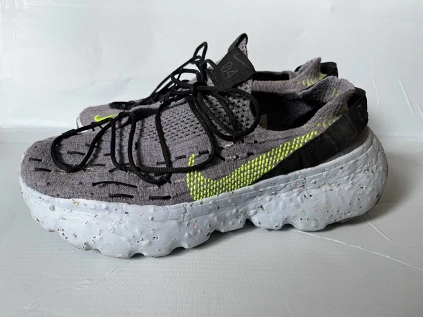 43码 耐克低帮跑步鞋 Nike space hippie 04 灰绿 公价1231