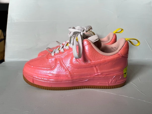 38码 耐克空军一号低帮板鞋 Nike af1 女款粉色 公价2299
