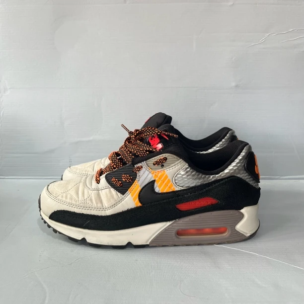 42码 耐克低帮运动鞋 Nike air max 90 男款 灰黑橙 公价1099