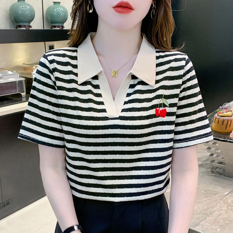 刺绣黑白条纹polo领短袖t恤女夏设计感遮肚子时髦显瘦小衫上衣