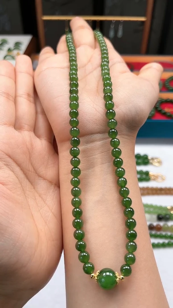 【闪购商品】和田玉（碧玉）项链未镶嵌6mm浓阳绿项链