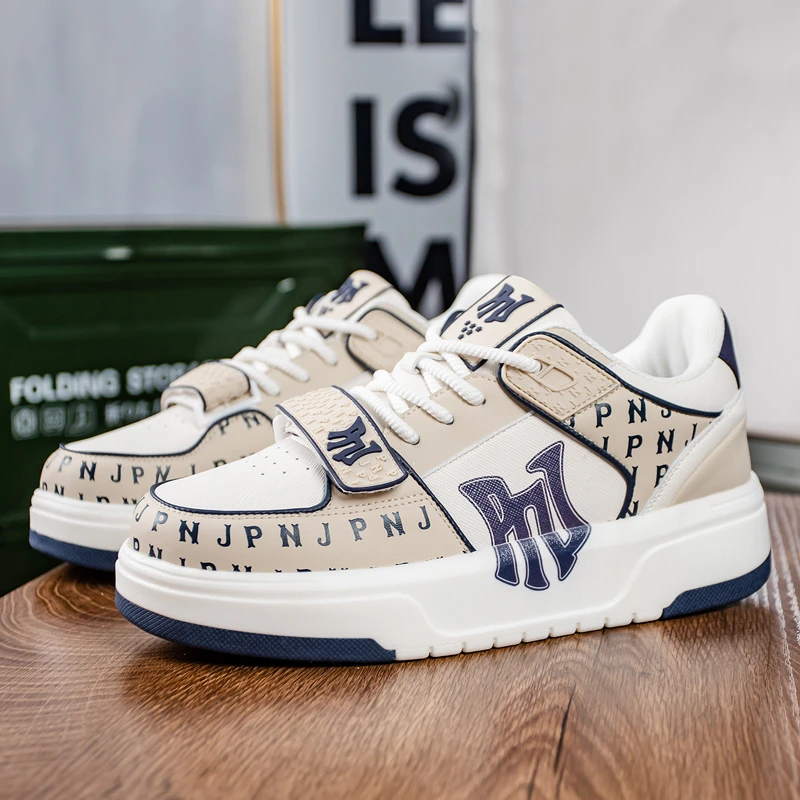 PNJ 新款情侣款运动休闲板鞋男女百搭休闲潮韩版3016【ZI】