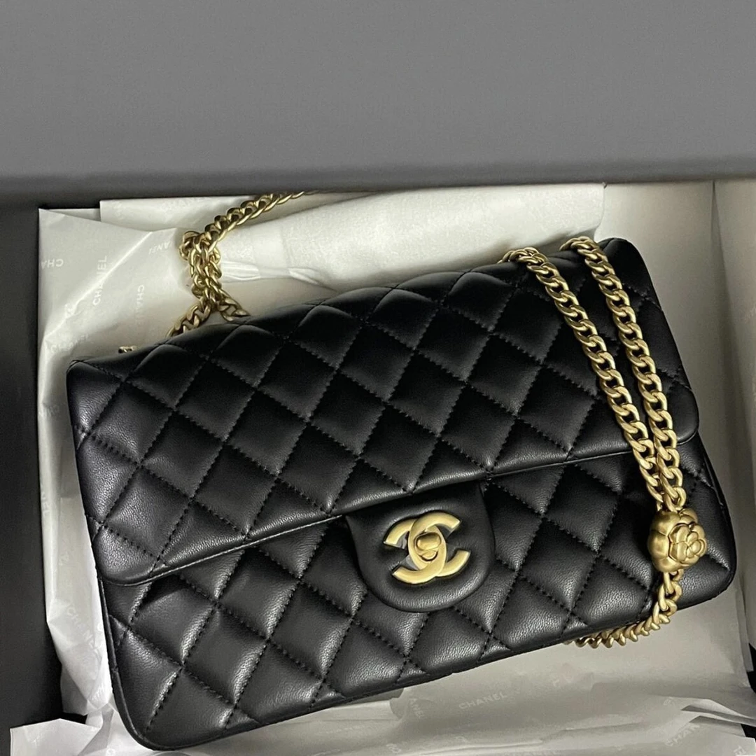 全新未使用 Chanel/香奈儿 23s山茶花调节扣cf成色以直播间为准