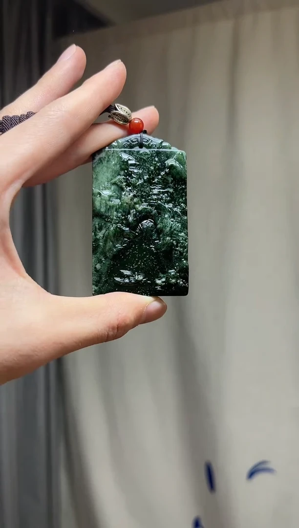 【闪购商品】蛇纹石玉颈饰合金多样性发货其中之一