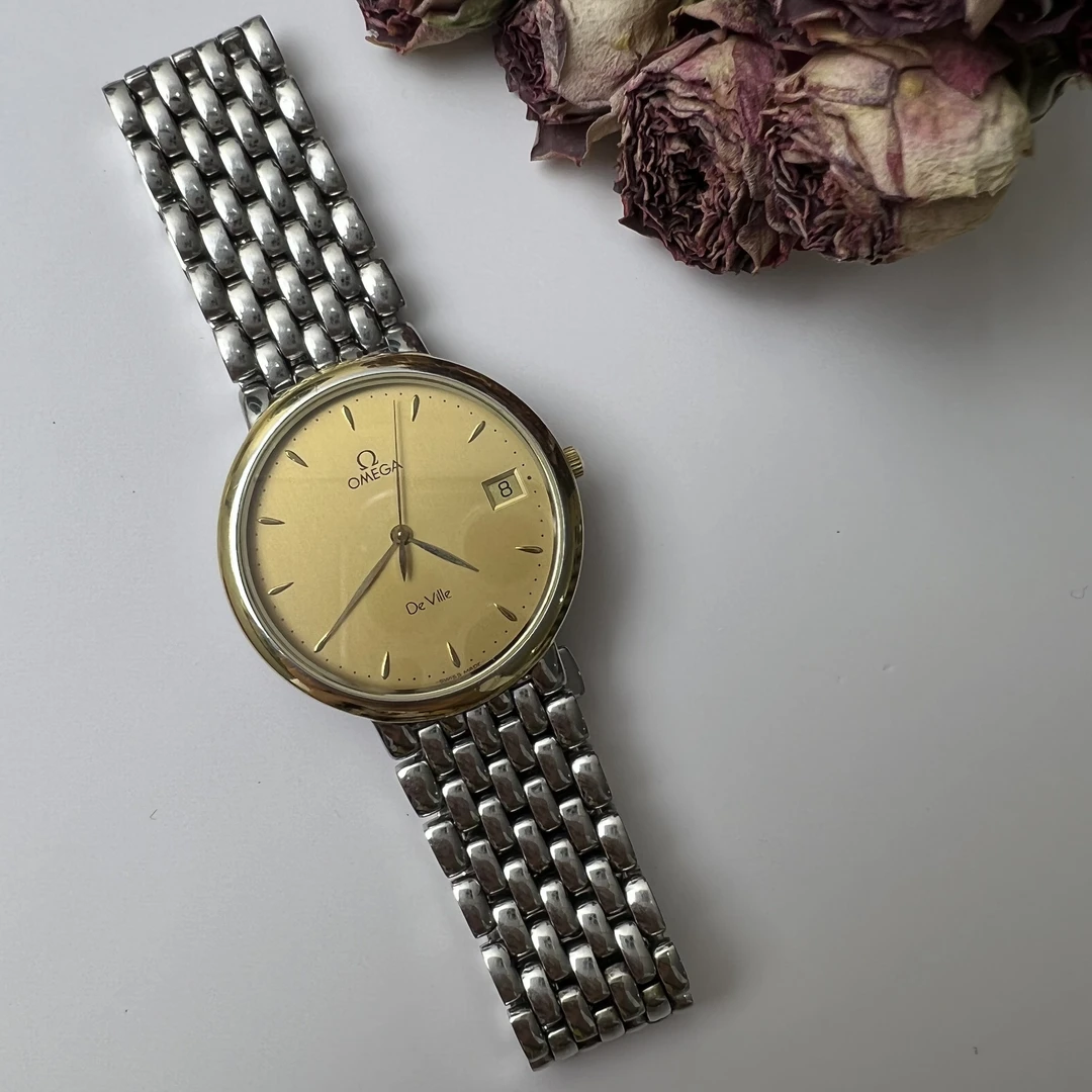 95新 Omega/欧米茄 欧米茄 石英全原 三针日历 轻奢 气质 表径32