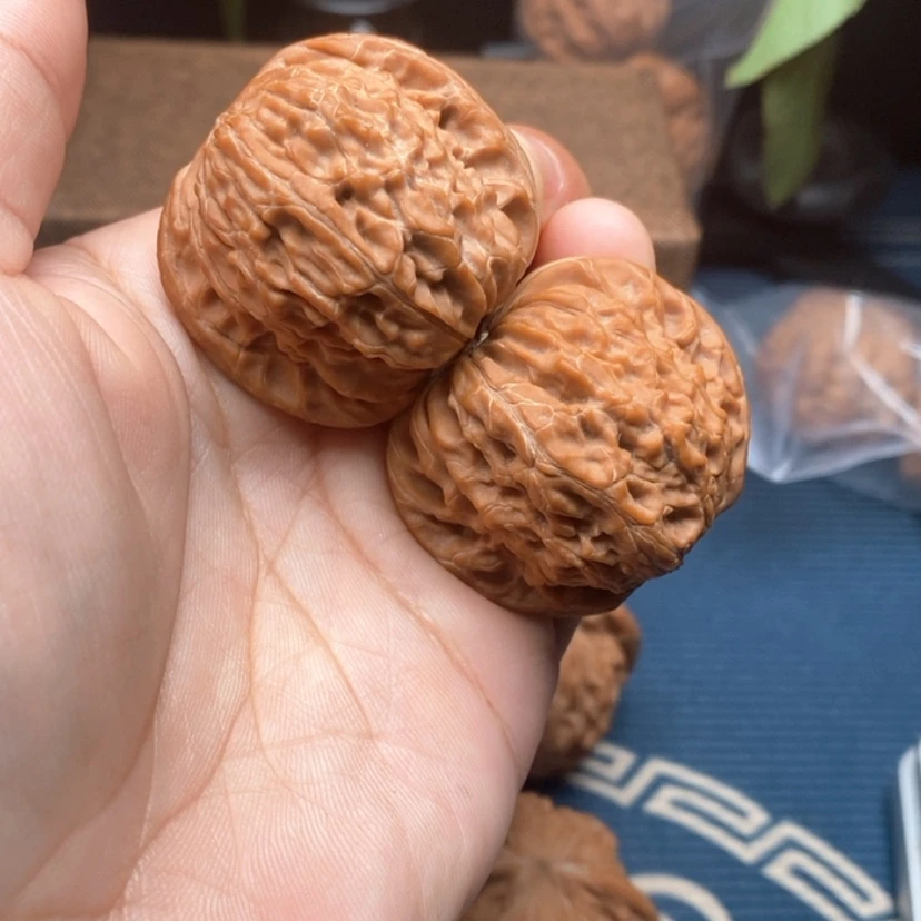 【闪购商品】文玩核桃吊坠刘***c38尺磨