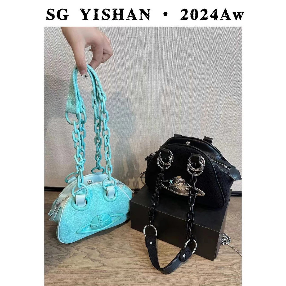 SG / 杨依姗 AW 土星链条单肩保龄球星球包B-20241820