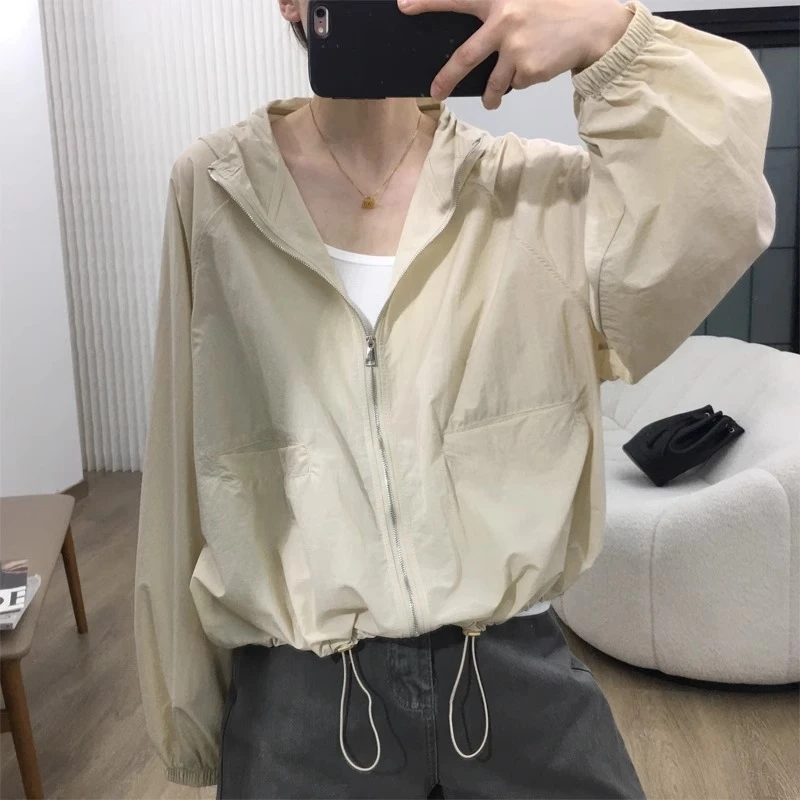 防晒衣女款夏季薄款2024新款洋气户外透气百搭大码短款防晒服外套