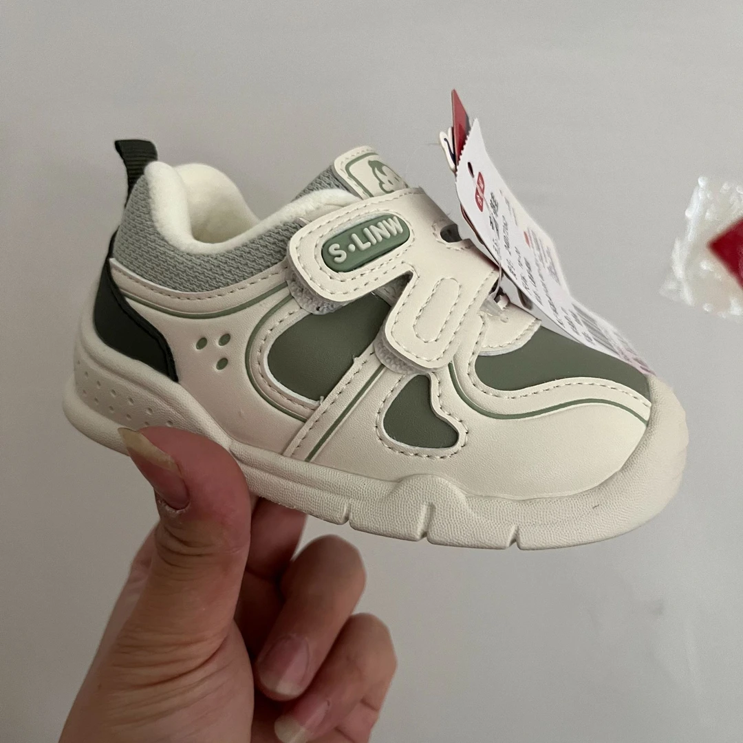 24D7262全皮面加绒关键鞋