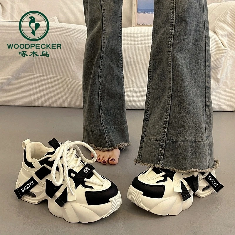 啄木鸟欧洲站显脚小厚底老爹鞋女春秋炸街增高2025新款休闲运动鞋