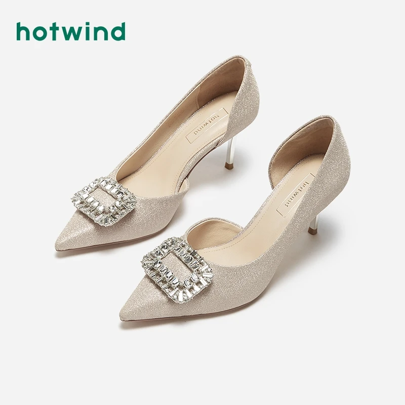 热风2024年春季新款女士时尚休闲鞋H35W4101