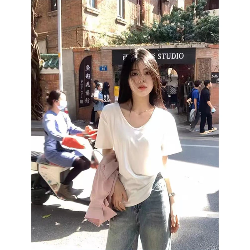 韩系白色正肩短袖t恤女春夏季新款百搭宽松打底衫甜辣V领长袖上衣