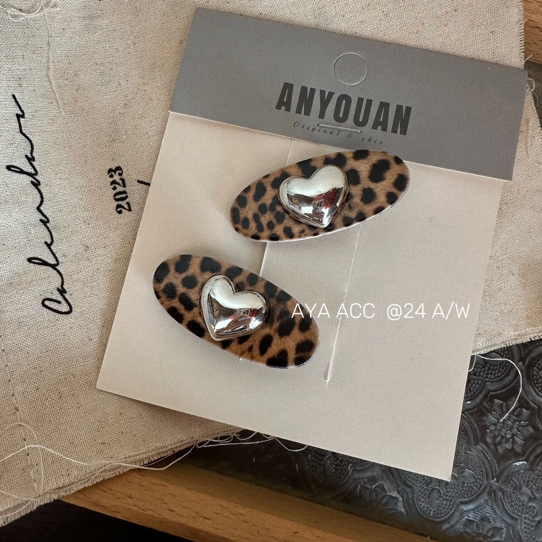 韩国辣妹豹纹刘海夹手工少女发饰小众设计椭圆爱心边夹高级感发饰