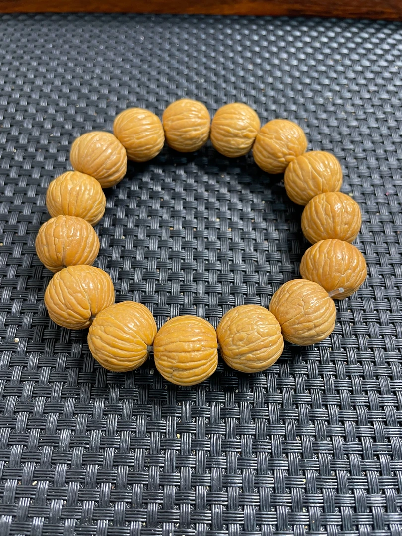 猴头 大尺寸核桃手串 - 519