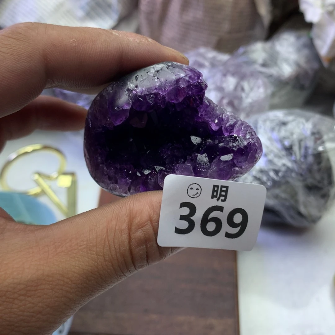 水晶大型摆件（非配饰）未镶嵌