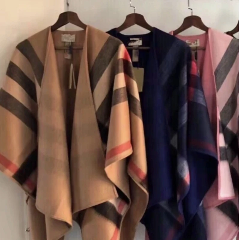 女秋冬季新款羊毛披肩斗篷复古外套保暖双面格子披肩加大披风欧美