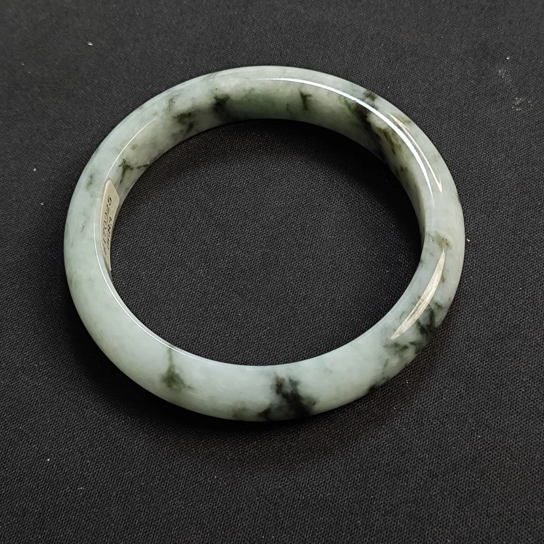 436创汇期翡翠手镯