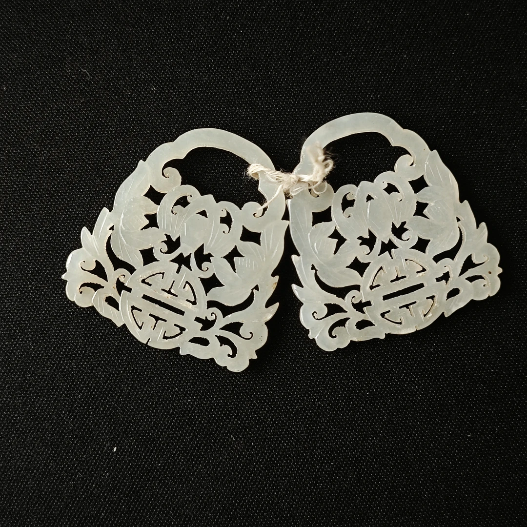 233清代提篮花佩一对