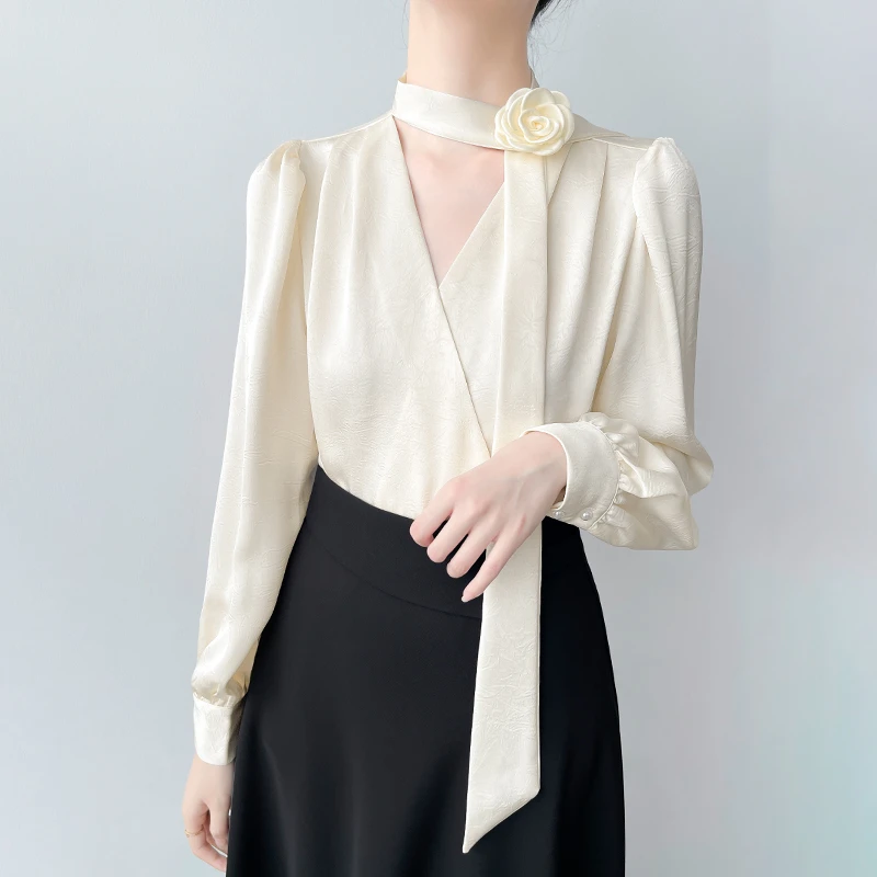 Q234玫瑰花飘带缎面衬衫女士轻奢高级感通勤气质衬衣洋气百搭上衣