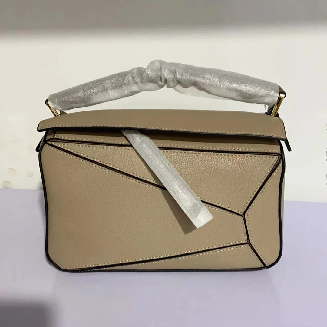 休闲单肩斜跨手拎女士包