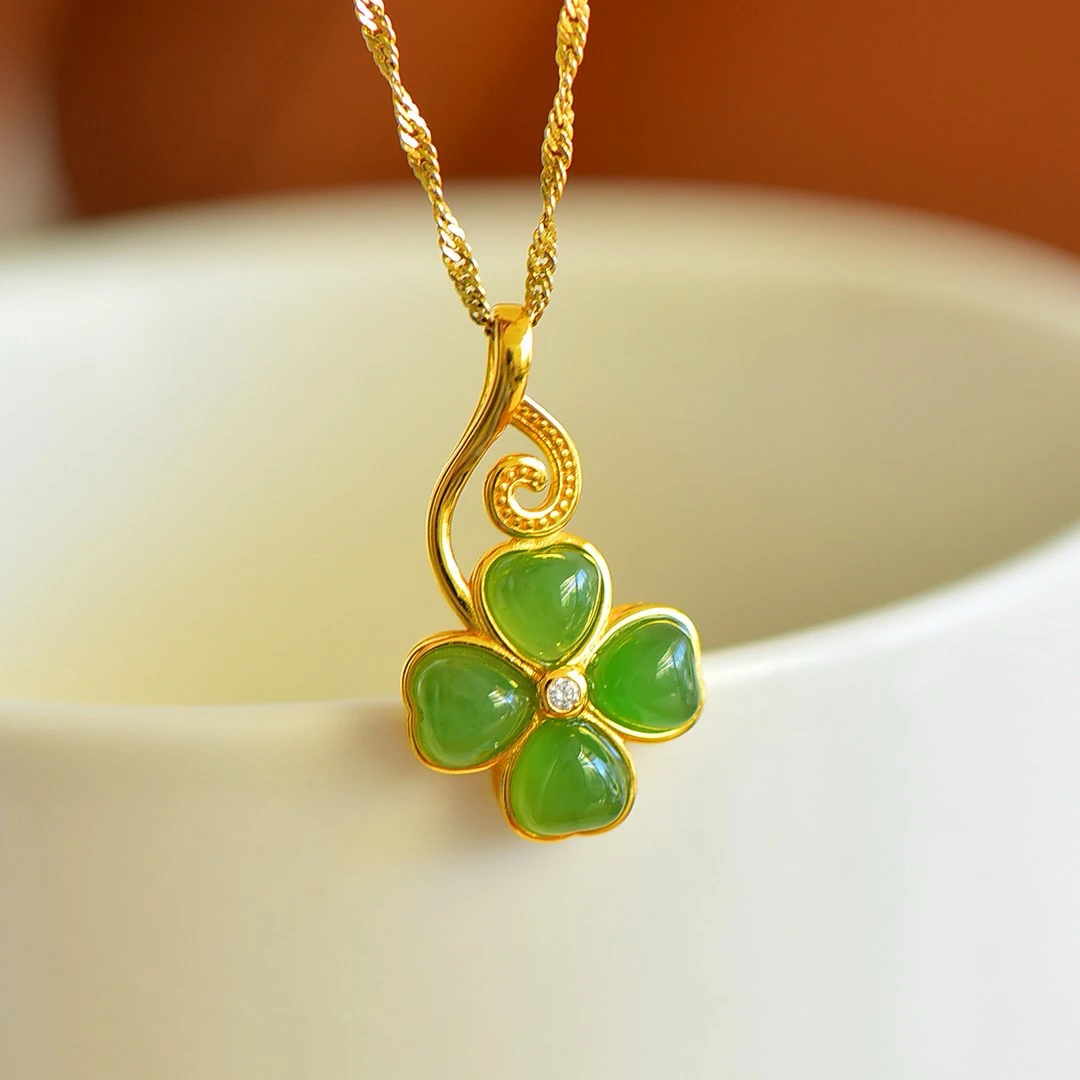 S925银镶嵌天然和田玉碧玉四叶草吊坠10604不含链