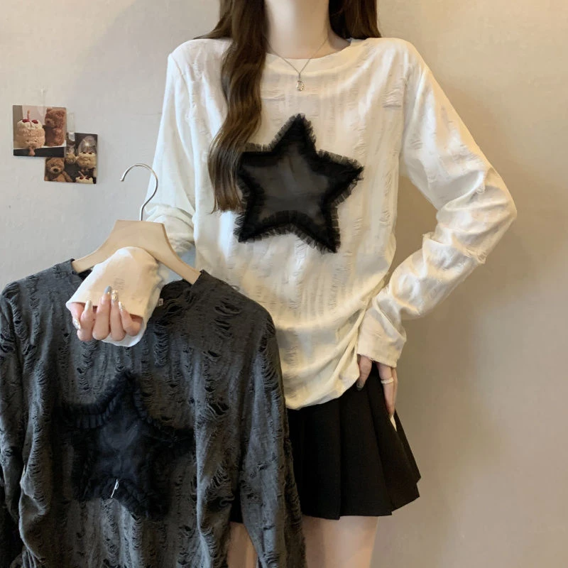 美式复古破洞星星正肩长袖T恤女早秋大码胖mm别致不规则