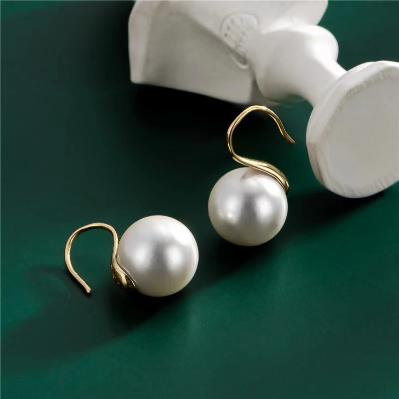 铜合金仿珍珠耳饰 独特优雅气质珍珠轻奢简约时尚百搭款H0010经典