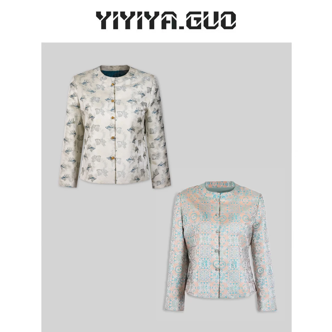 yiyiya.Guo艺艺吖/【华彩八达晕】蓝色圆领长袖外套20241442