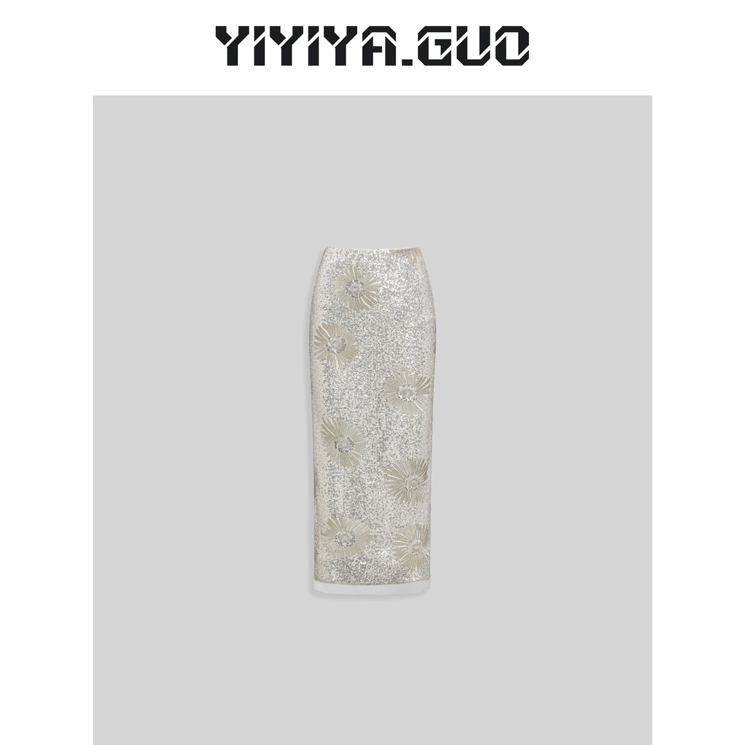 yiyiya.Guo艺艺吖/【星光熠熠】白色亮片拼纱纱半裙20243331