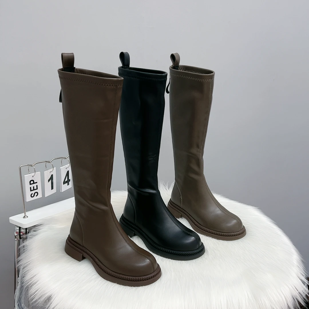 美拉德穿搭风2024新款长筒靴平底显瘦骑士靴弹力不过膝长筒靴女