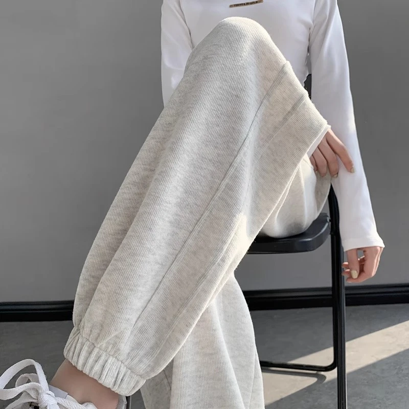 孕妇裤子春秋2024新款外穿宽松显瘦运动裤束脚休闲卫裤秋冬季长裤