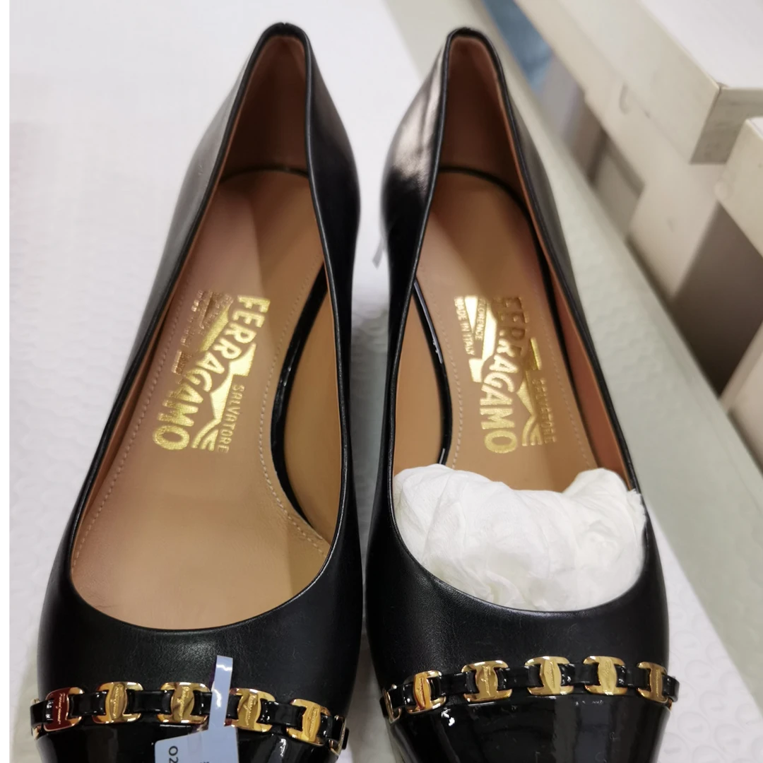 SALVATORE FERRAGAMO黑色女士低跟鞋 619-XC001-0593791 opx10032