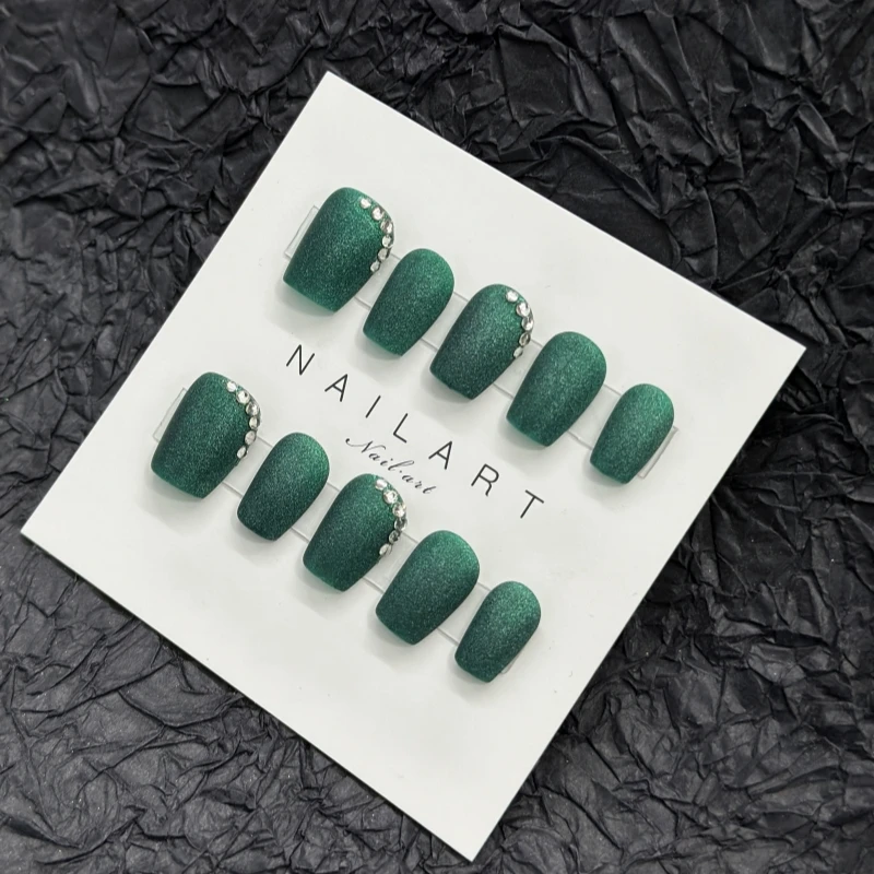 《贵族绿》纯手工定制穿戴甲磨砂猫眼绿可拆卸美甲贴流行显白百搭