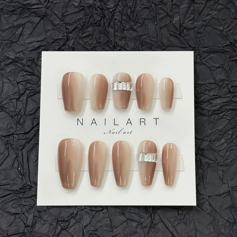 《纯欲女神》纯手工定制穿戴甲咖色渐变可拆卸美甲贴高级款穿戴甲