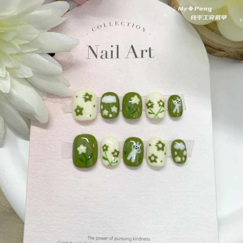 《花兔兔》手绘 纯手工定制穿戴甲可拆卸美甲贴显白可爱气质8114