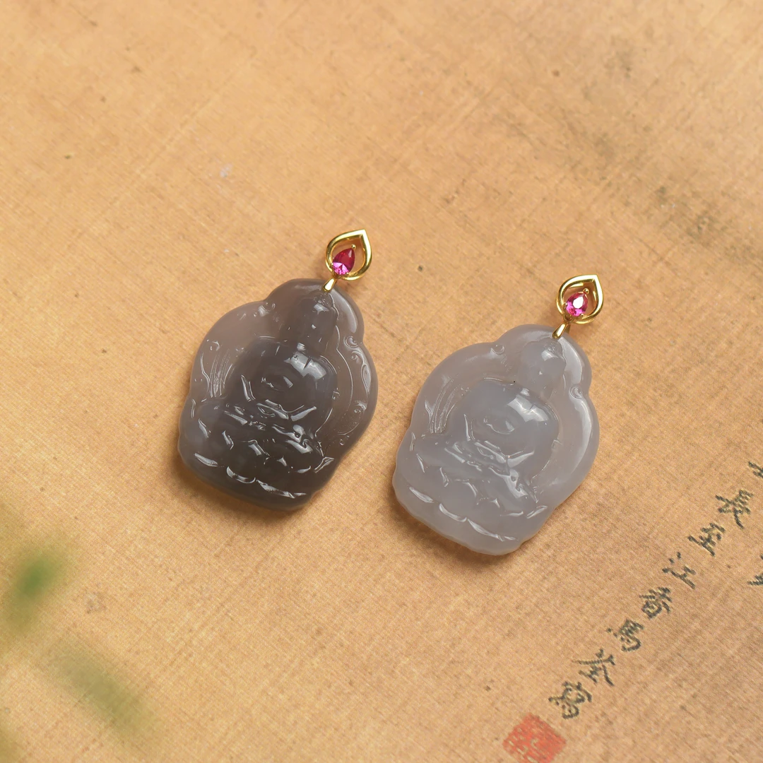18K金镶嵌烟紫玉药师佛女款吊坠赠银链（多样性发 发其一）