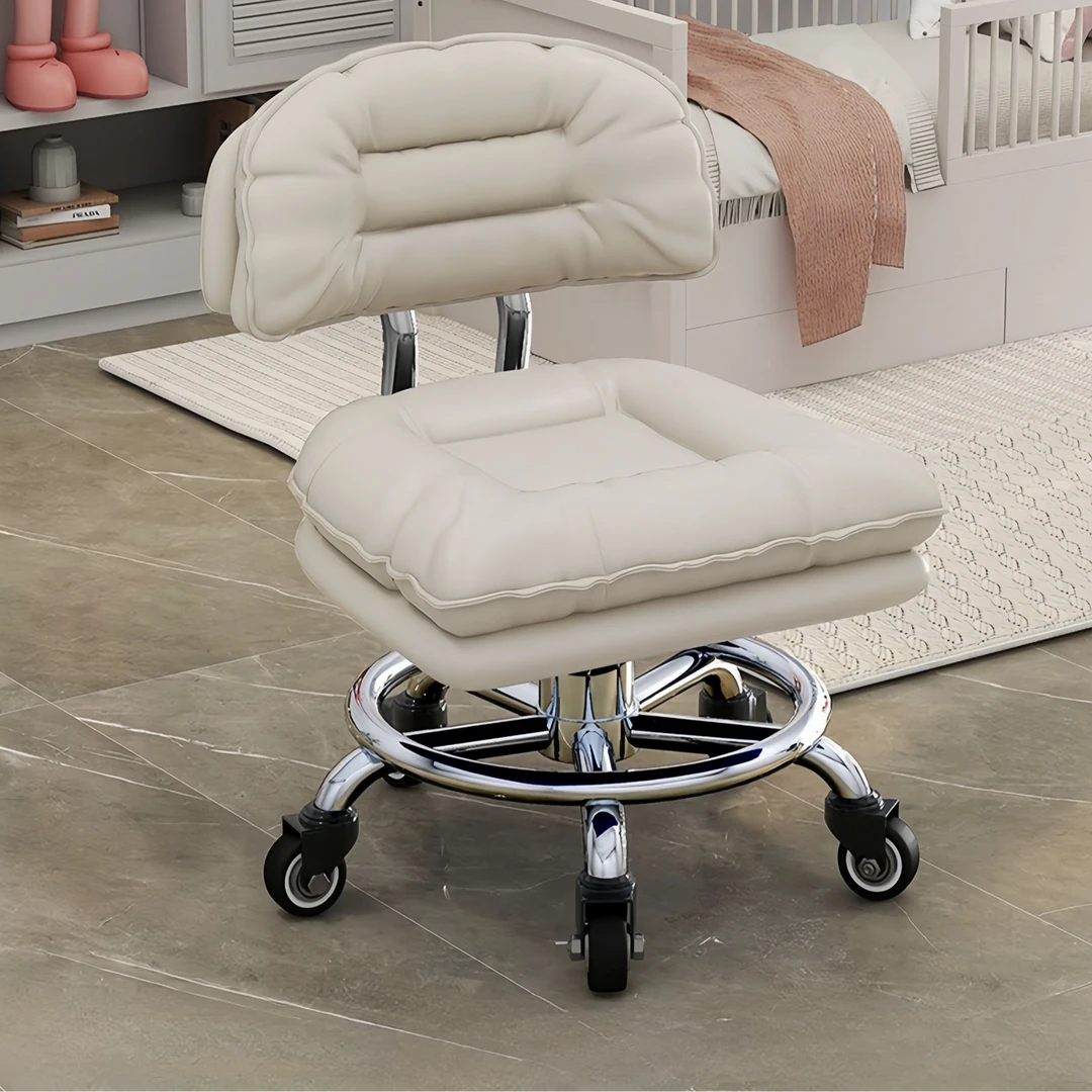 万向轮小凳子滑轮矮凳静音家用客厅换鞋凳儿童方板凳带轮靠背椅子