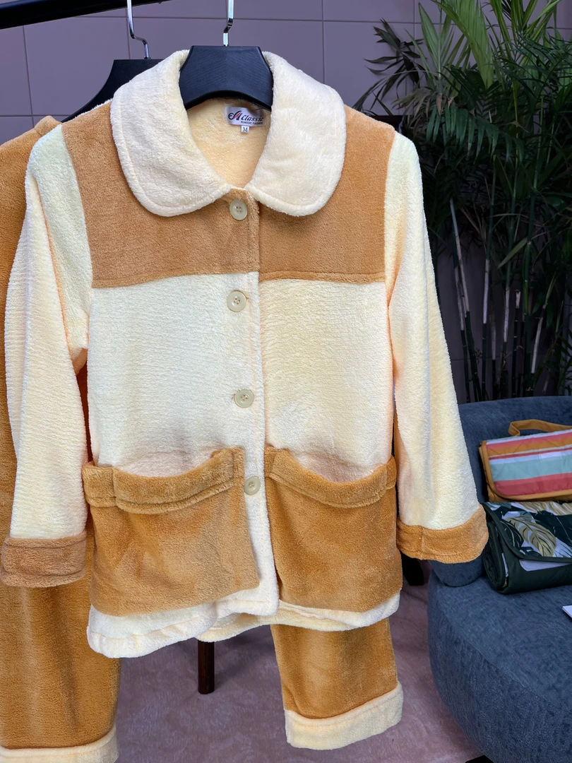 S008珊瑚绒睡衣女款秋冬季毛茸茸长袖冬装撞色宝宝女士家居服套装