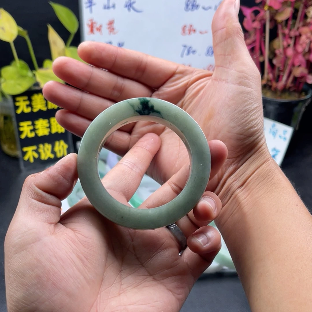 【闪购商品】定制翡翠52-59正圈未镶嵌手镯