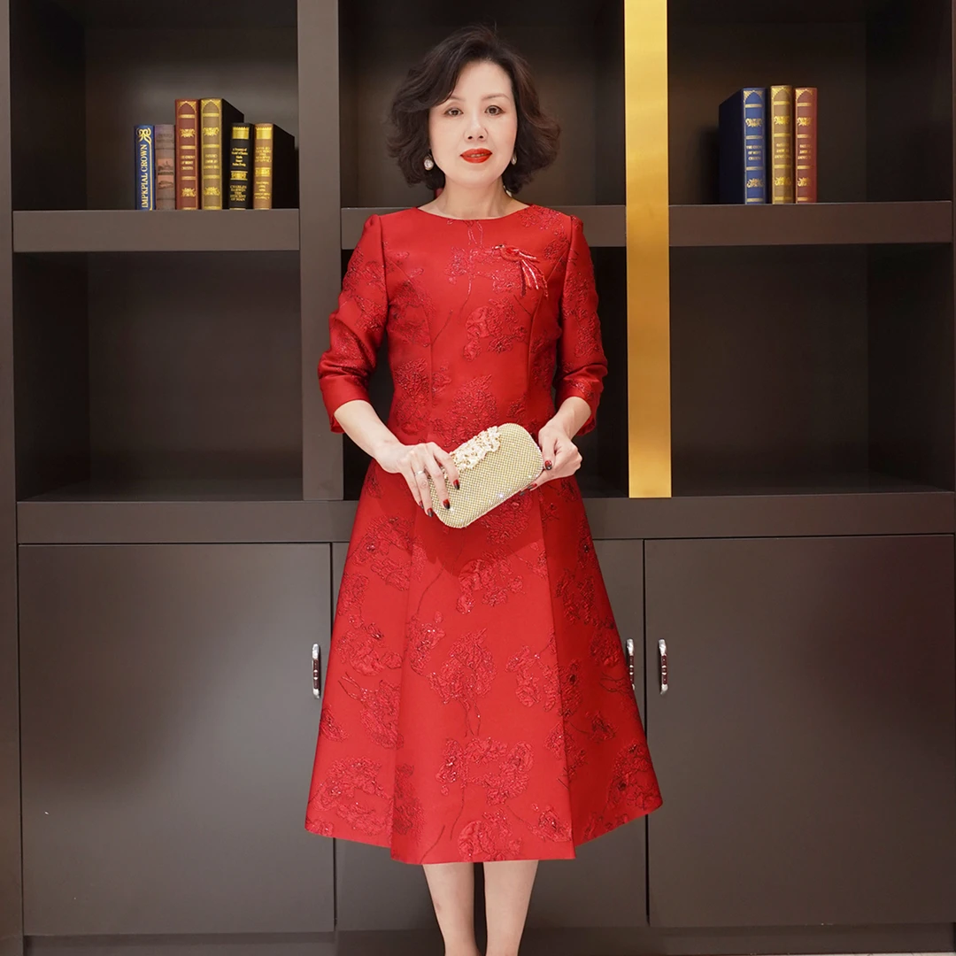 YINGDAK/应大大红色提花显瘦修身气质新款婚礼喜妈妈装