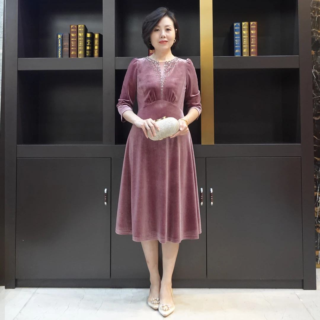YINGDAK/应大烟熏紫圆领A摆婚宴场合装气质修身喜妈妈时尚连衣裙