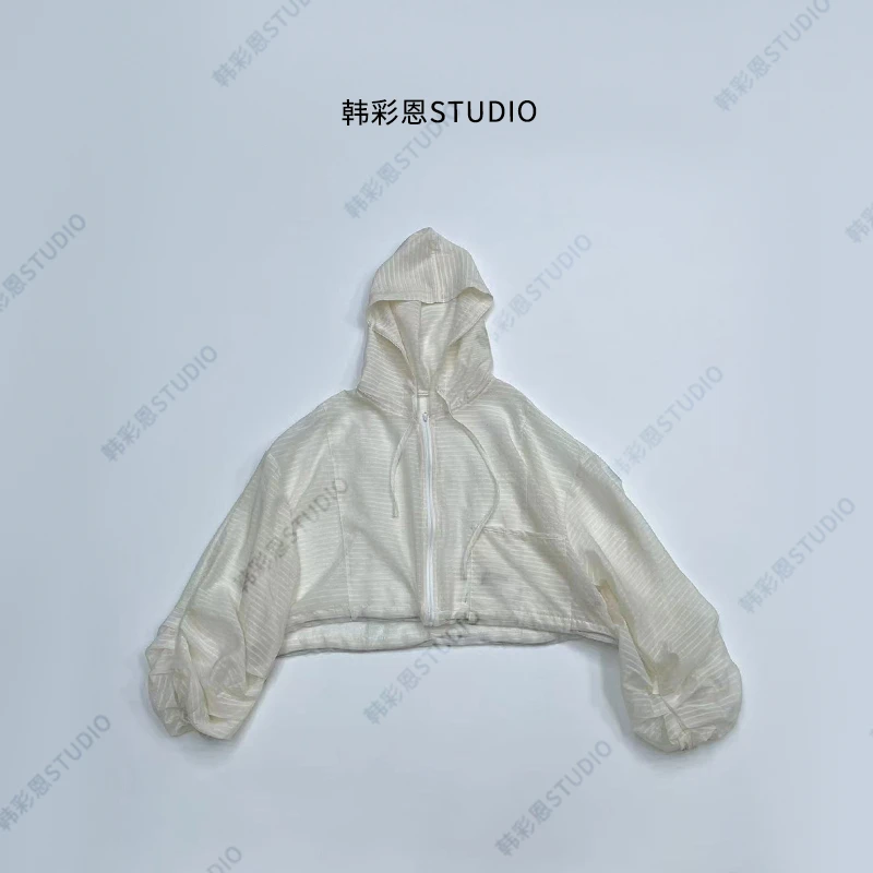 、新款高级感抽绳连帽长袖短款防晒短外套25769
