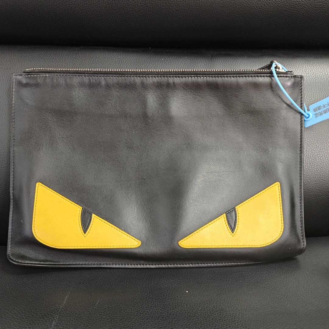 90新 FENDI/芬迪 黑色小怪兽手拿包