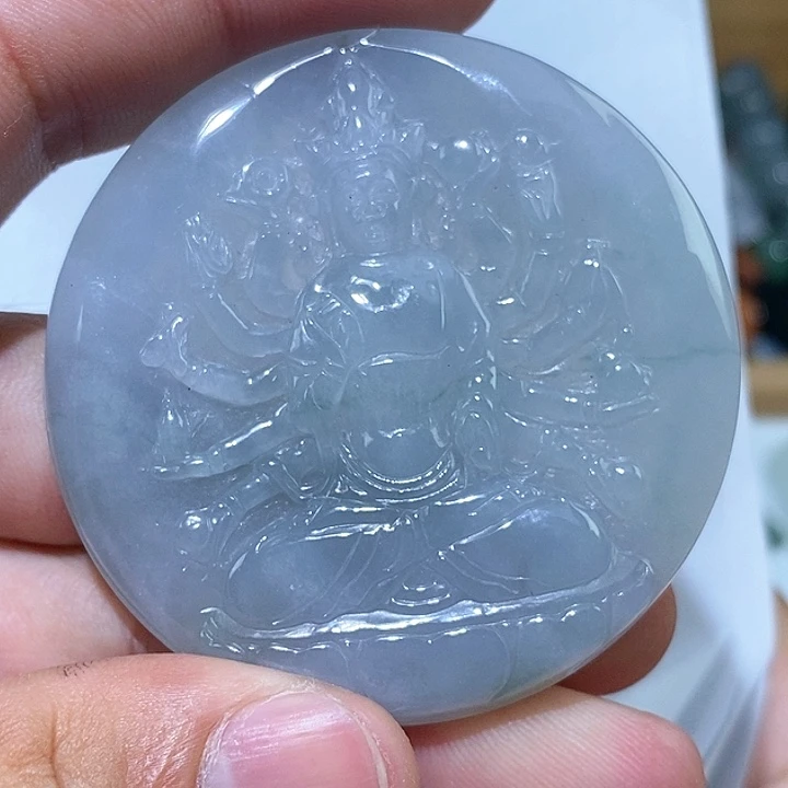 翡翠颈饰未镶嵌千手观音